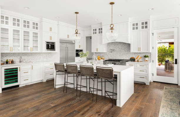 24/7 Emergency Kitchen Flooring experts in Wickliffe, OH
